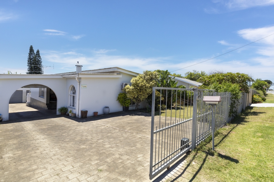 3 Bedroom Property for Sale in West Bank Eastern Cape